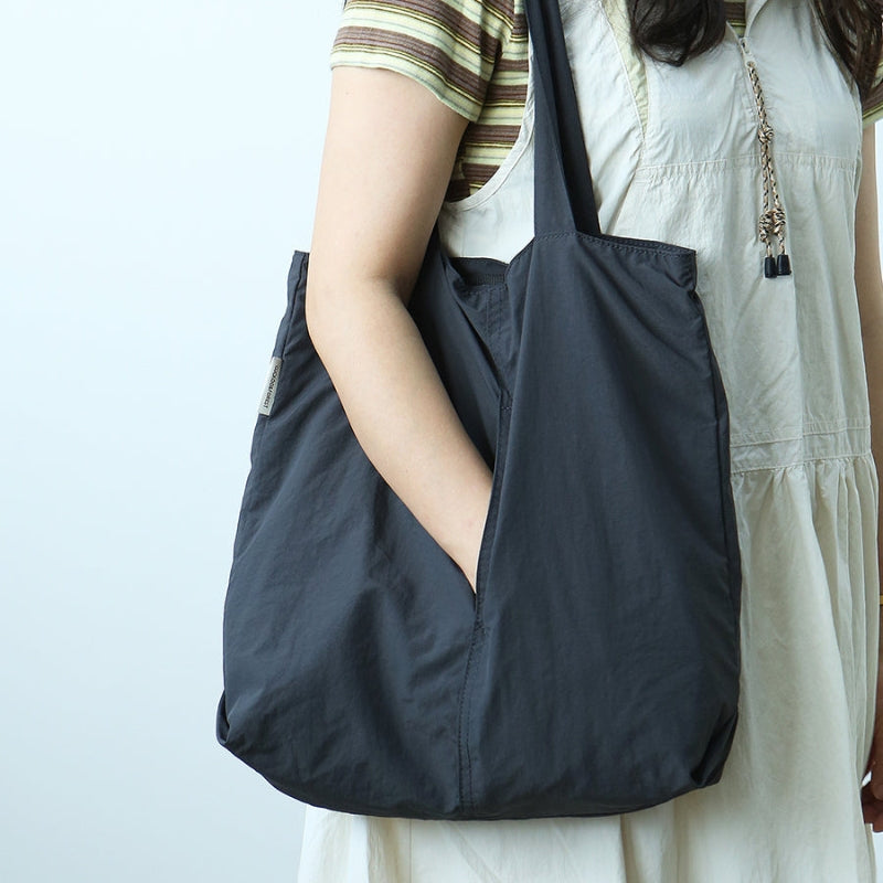 The Sidekick Tote