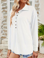 Lia - Essential Button Sweater