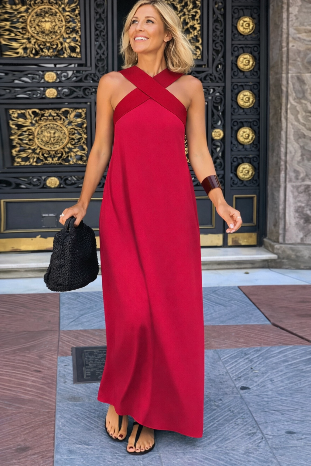 Delphine | Dress with Crossed Cut