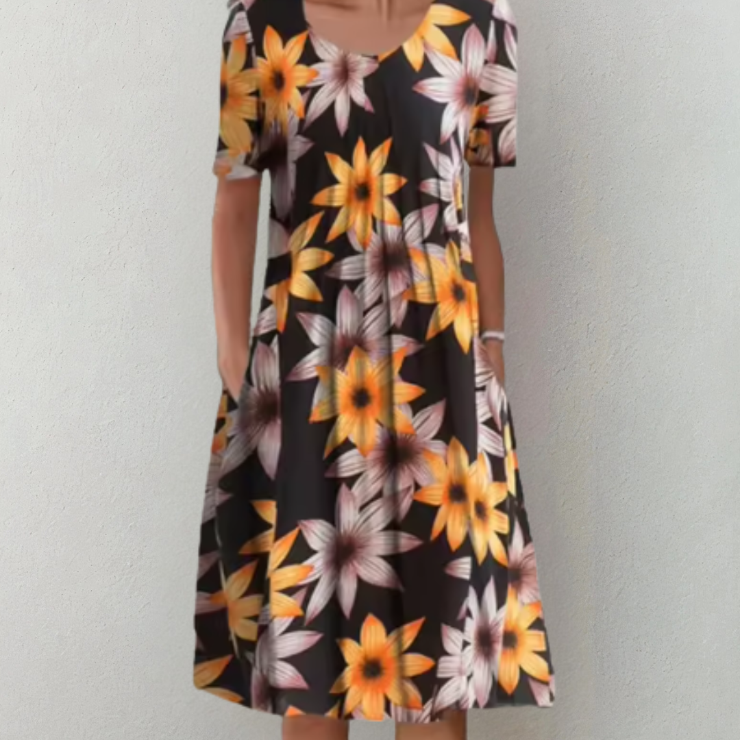 Lynn - Pretty Floral Dress