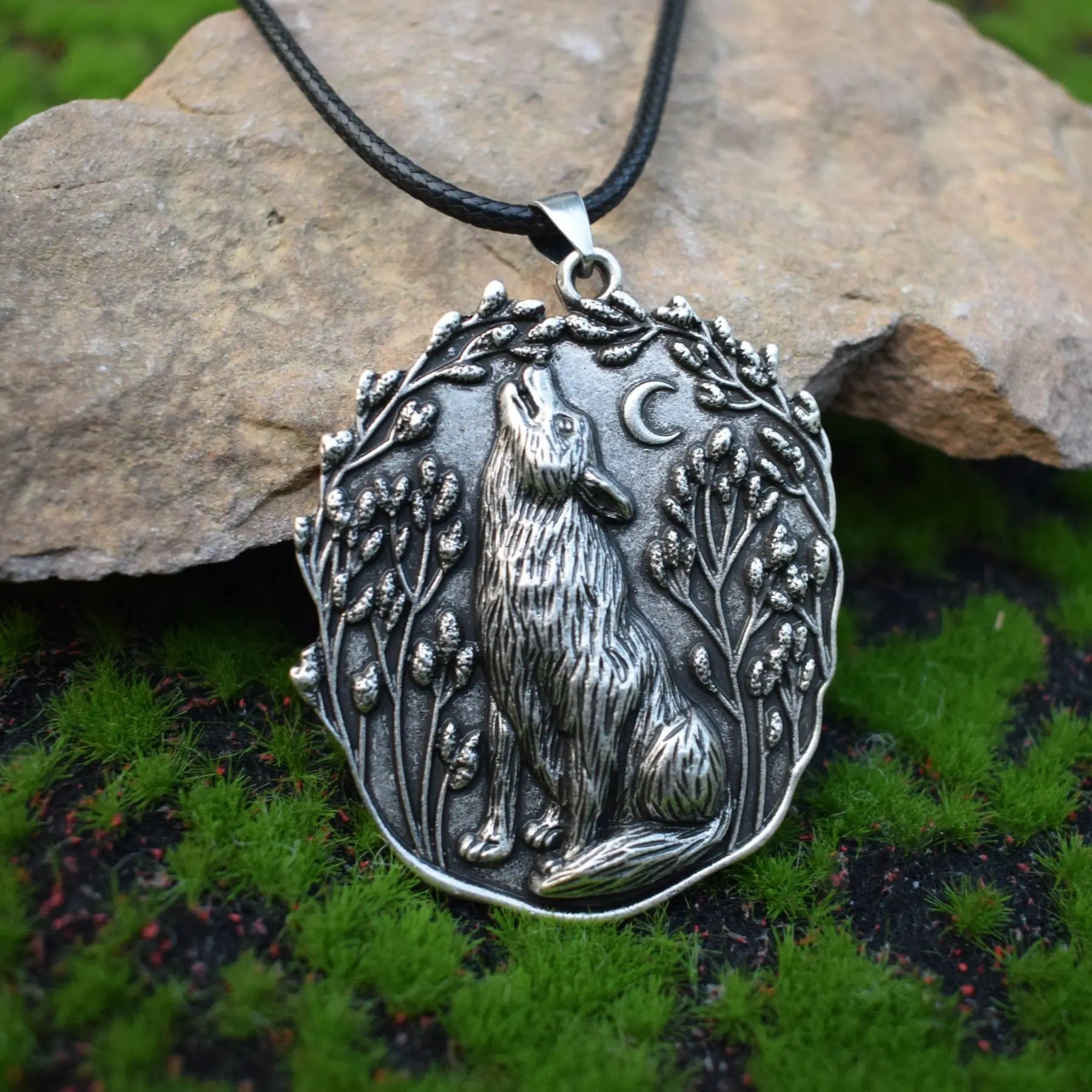 Moon Wolf  Pendant Necklace Animal Personality Jewelry Gift for Men women