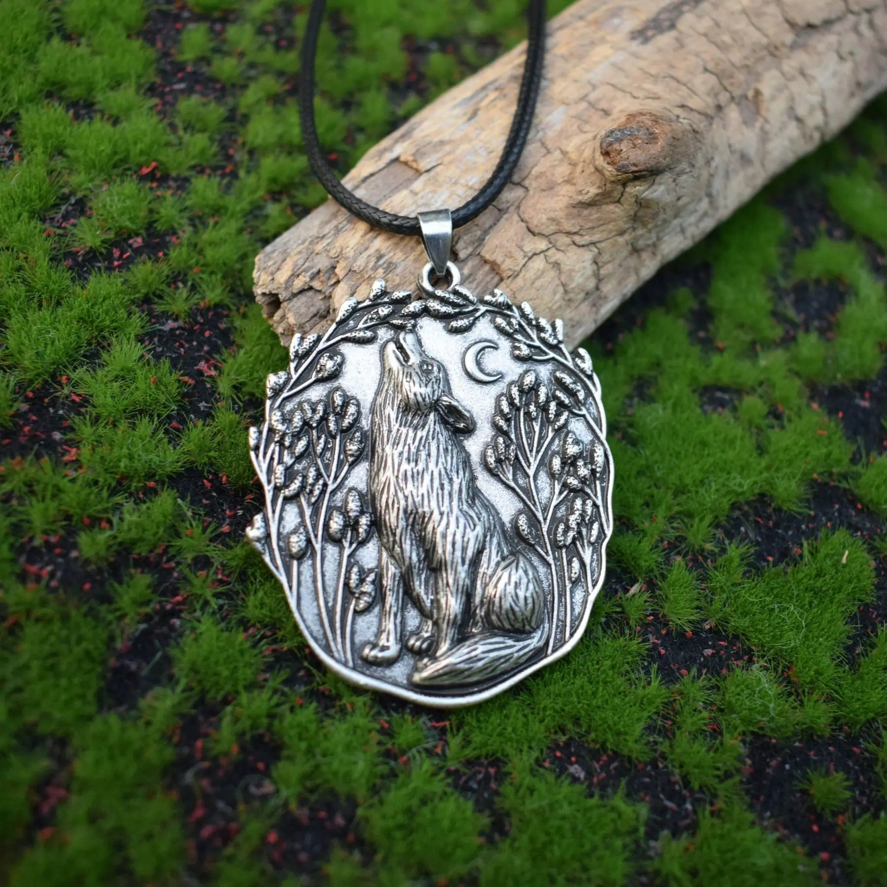 Moon Wolf  Pendant Necklace Animal Personality Jewelry Gift for Men women