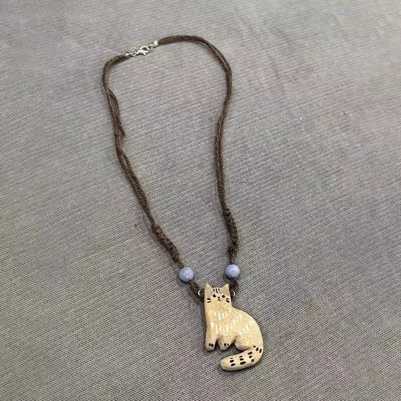 New Creative Cute Retro Cat Pendant Necklace For Women Retro Ethnic Style Kitten Star Beads Rope Chain Choker Party Jewelry Gift