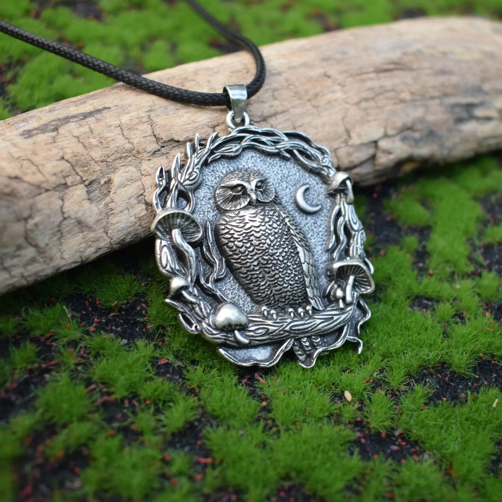 Fashion Creative Owl with Moon and Mushroom Necklace Personality Men And Women  Jewelry Party Gift