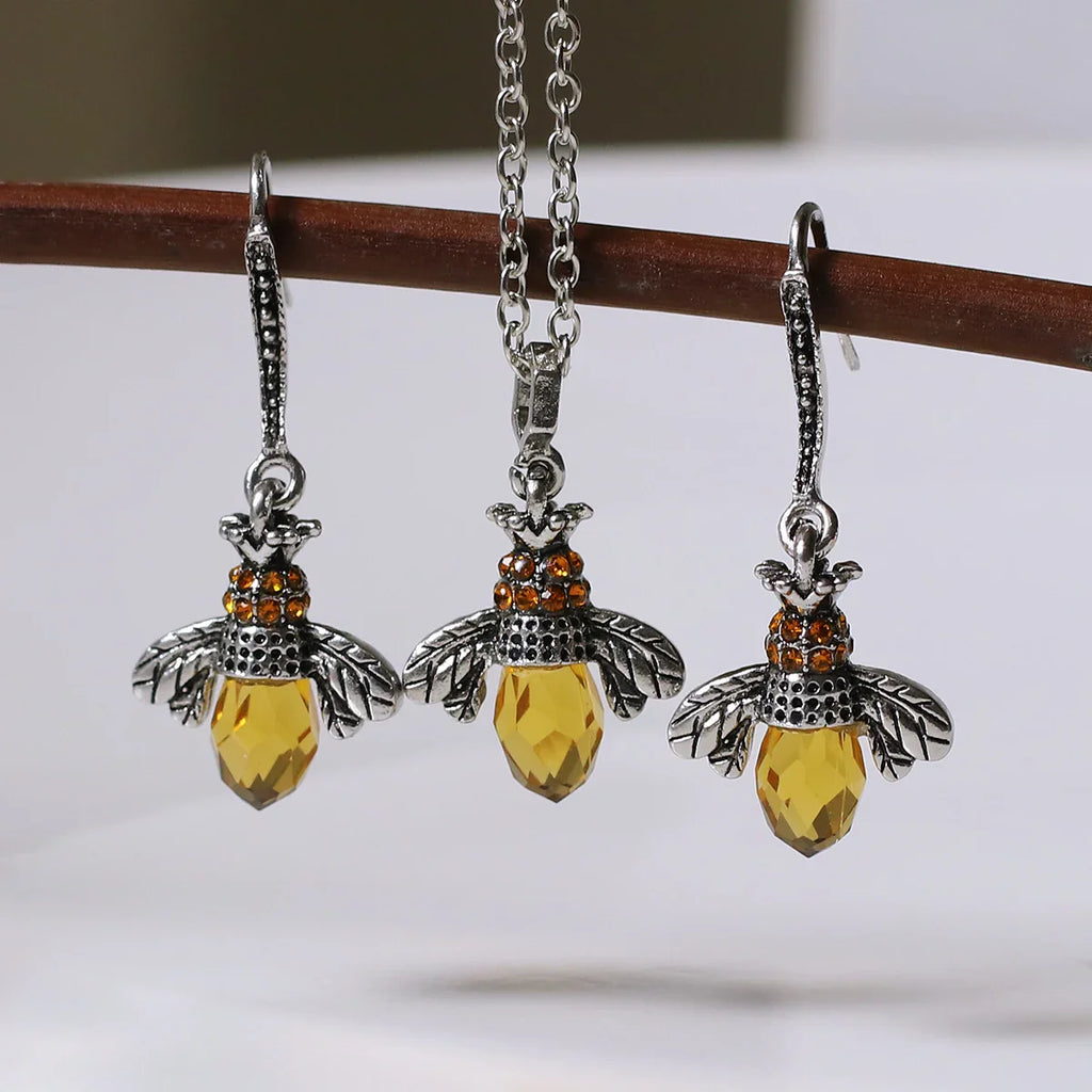 Water Drop Styling retro Bee Necklace Earrings set women's fashion charm accessories